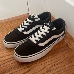Vans womens size 8 rarely worn